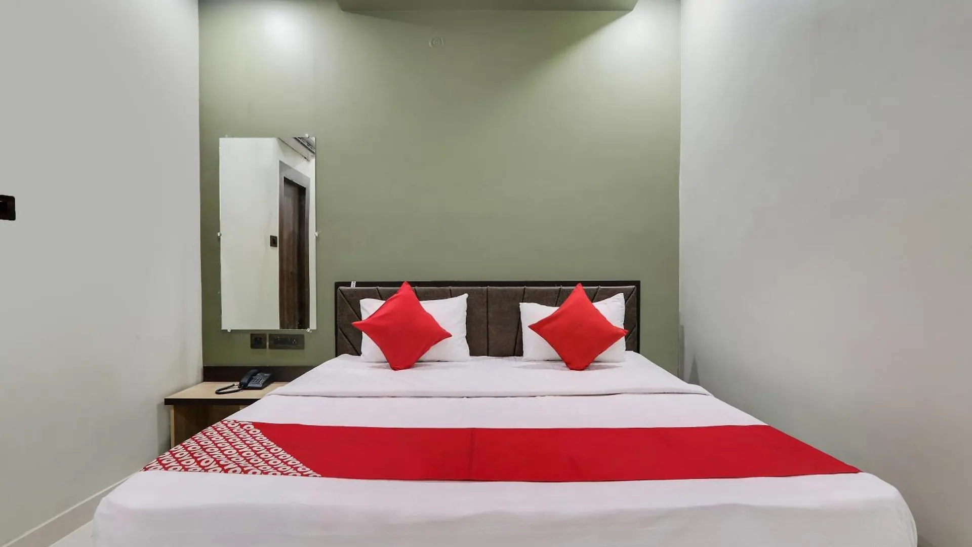 Hotel Oyo Flagship Seth Vila Varanasi